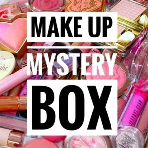 👉🏻Temporarily Unavailable; CREATE A BUNDLE FOR OFFER 🫴